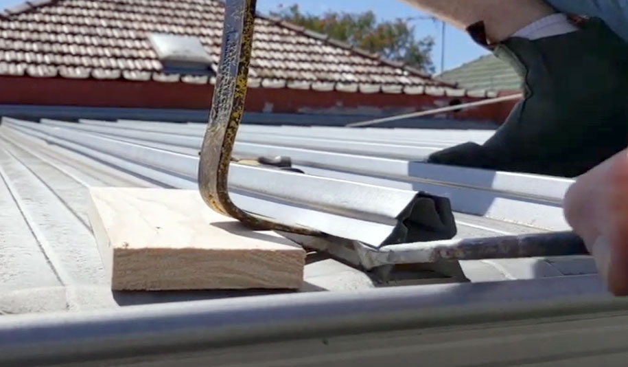 How To Remove Clip Lock Roofing